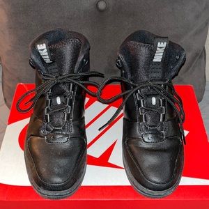 NIKE Path Winter Used Black/Black-Metallic Pewter Men’s Boots